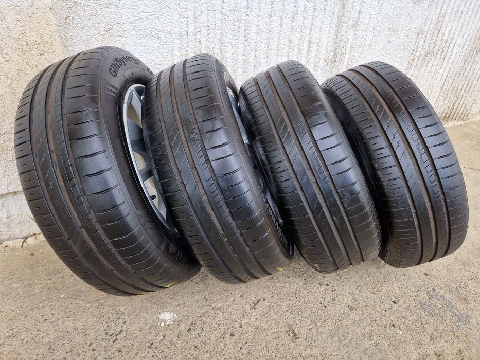 27) Jante r16 5x112 originale Volkswagen  205 60 16