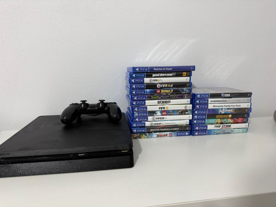 Vand Ps4 Slim 1TB + Joc Guitar Hero