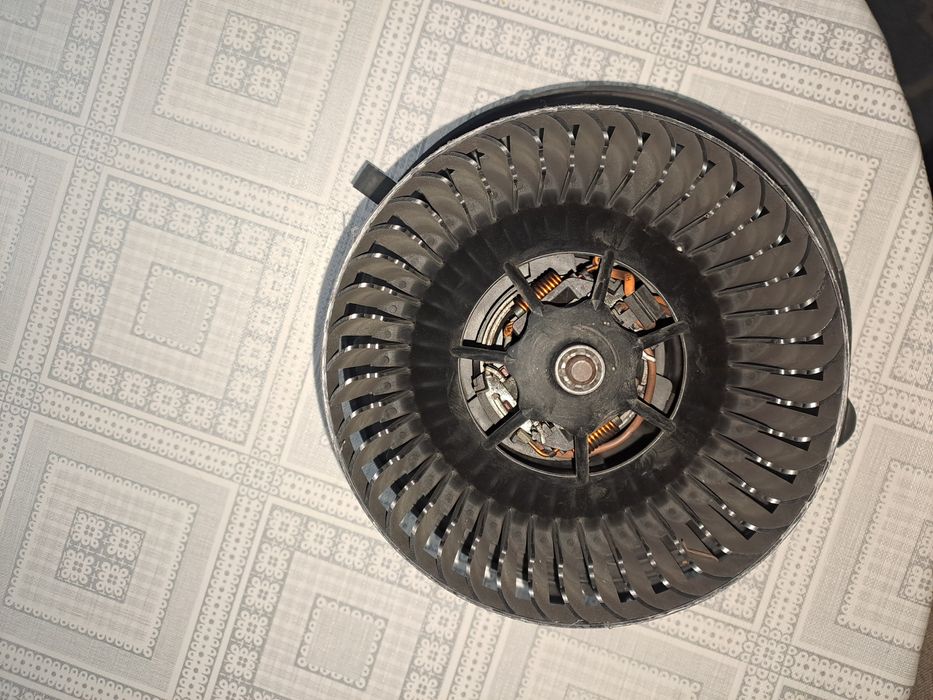 Ventilator habitaclu