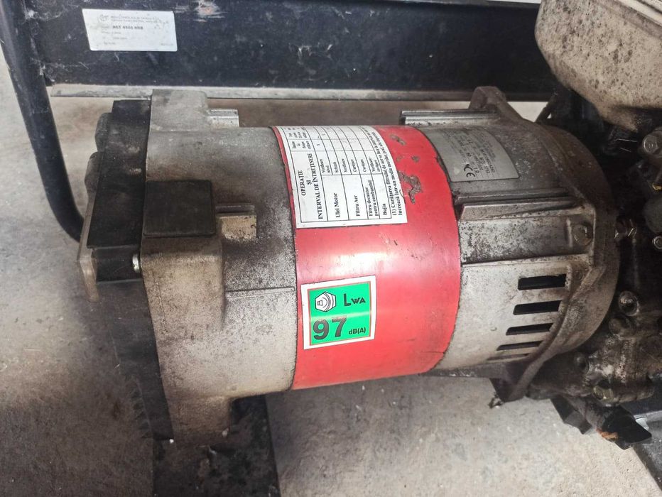 Generator AGT 4501 HSB cu motor Honda GX270 – 4.5 kVA, Monofazat, 230V