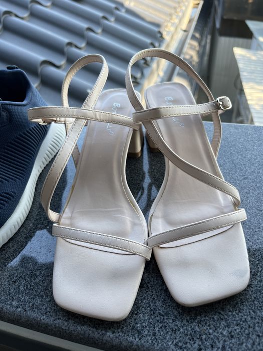 Incaltaminte in stare bun