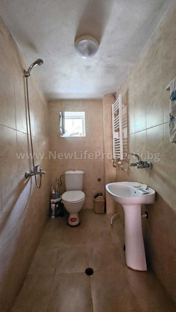 Продава се Къща в Камено - 132 кв.м за 1023 €/кв.м - Снимка #14