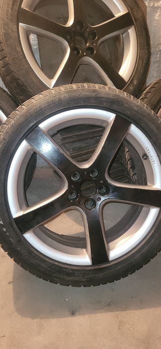 Jante de aliaj pe 17 cu tot cu cauciucuri M+S
