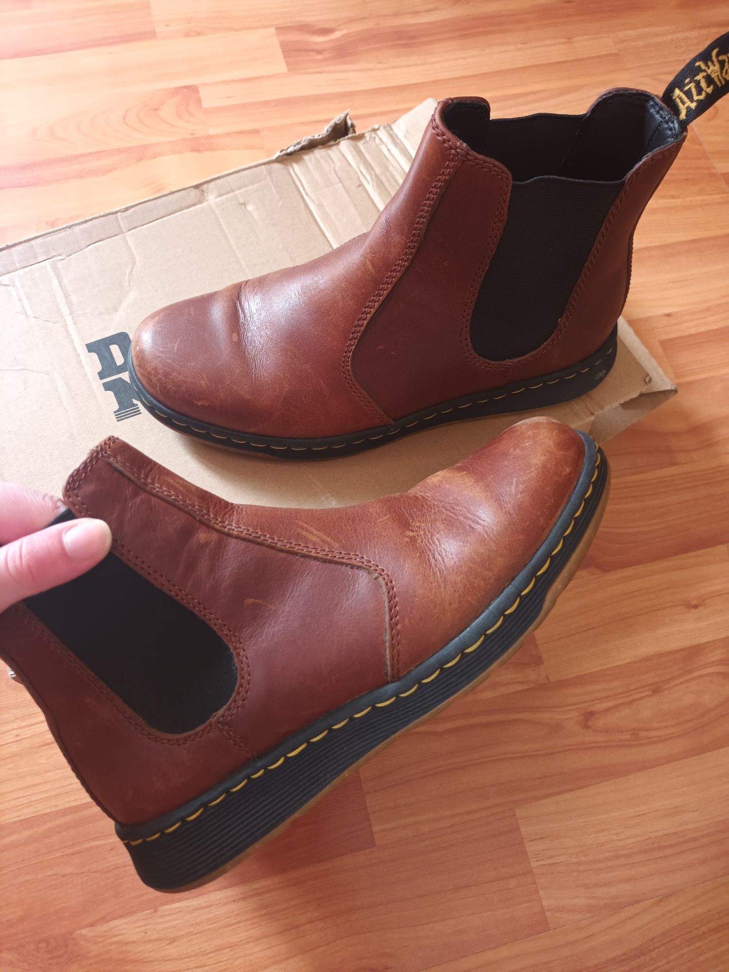 Dr Martens Chelsea boots естествена кожа