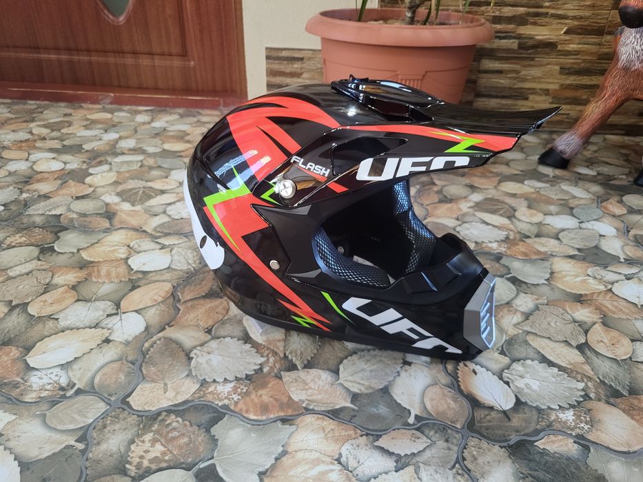 Casca moto enduro,  motocross,  downhill, mtb,  atv  mărimea  S ,M ,L
