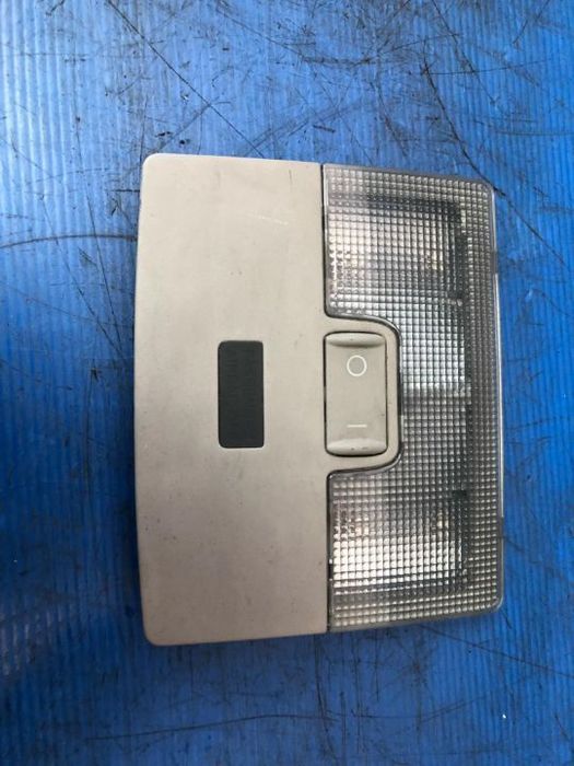 lumini plafon audi a6 c5