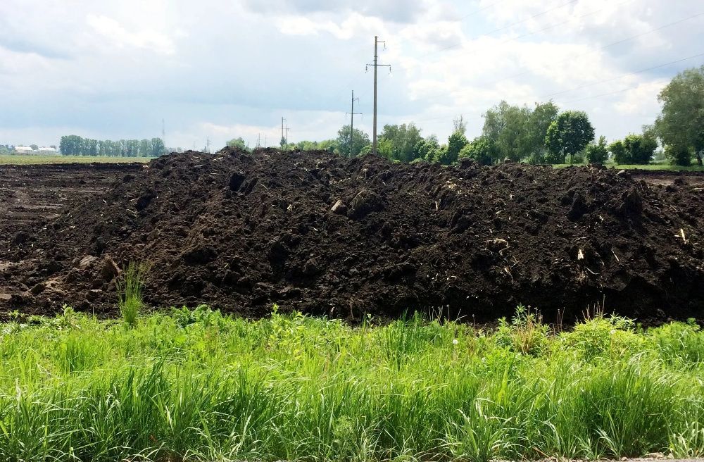 Перегной в мешках рыхлый чистый