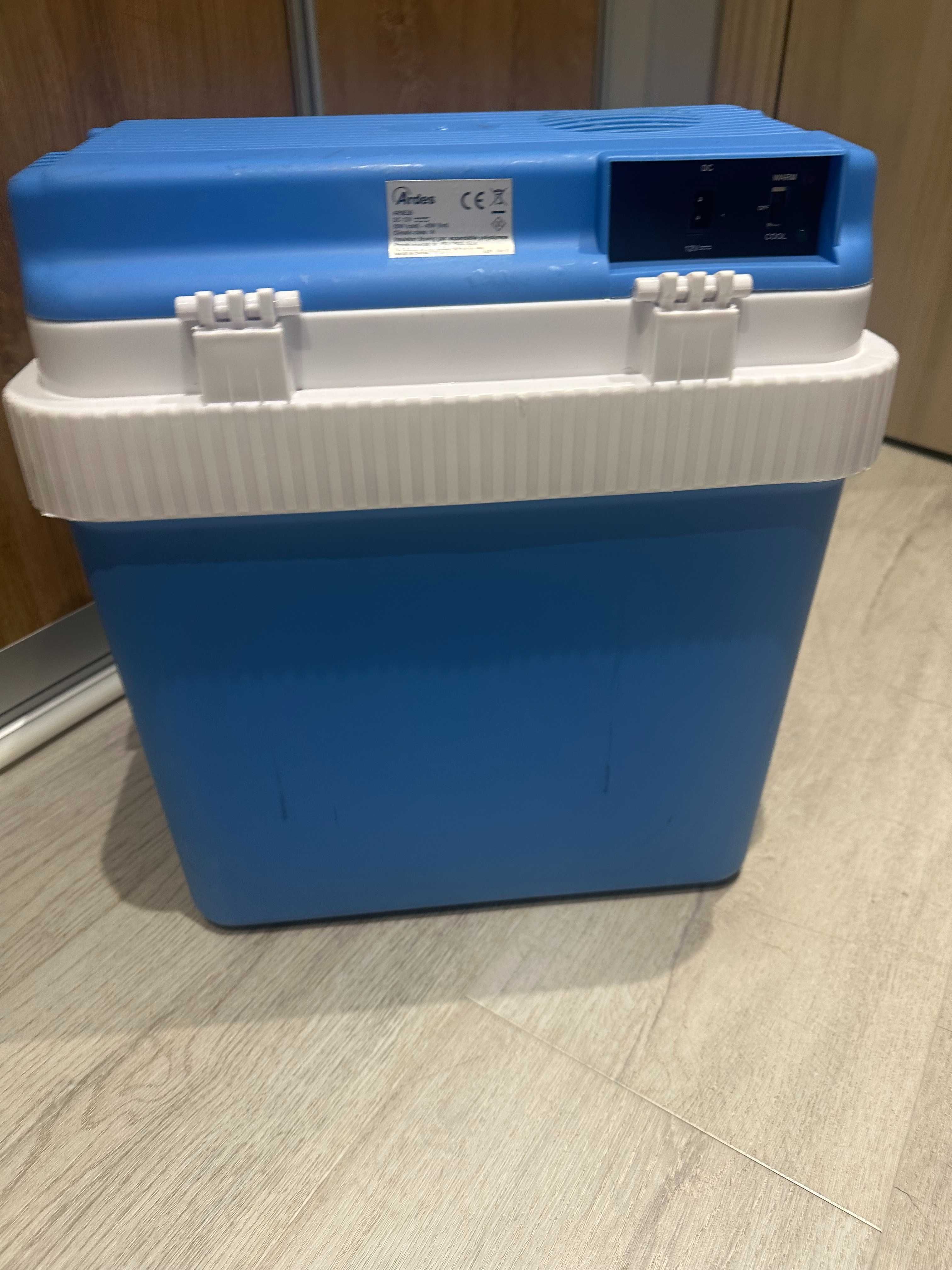 Хладилнa чанта Ardes  - , 28л, 12V-220V топло  студено