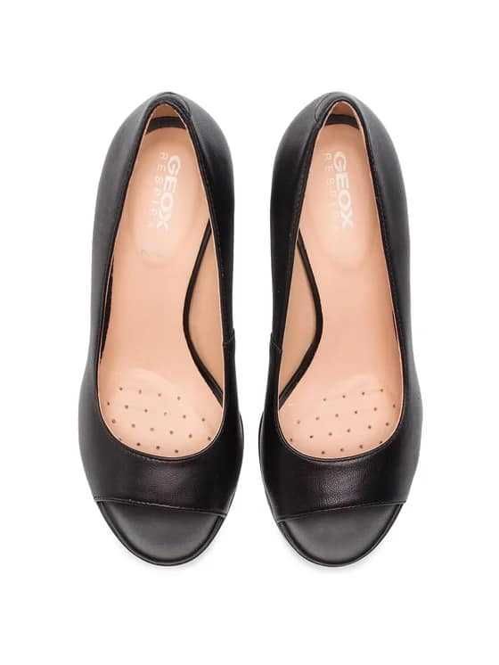 Pantofi cu toc Geox piele