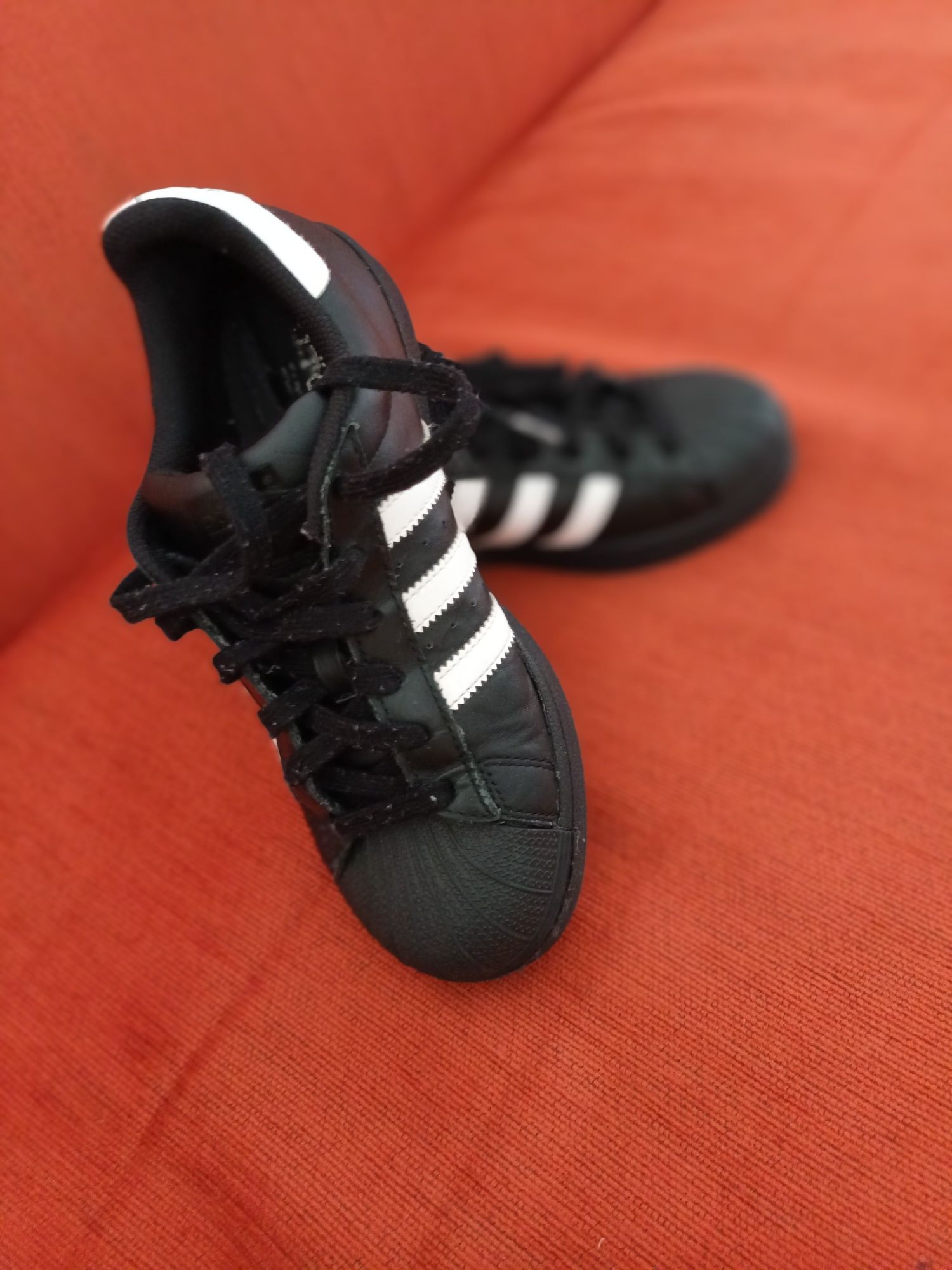 Adidasi Adidas marimea 37, 1/3