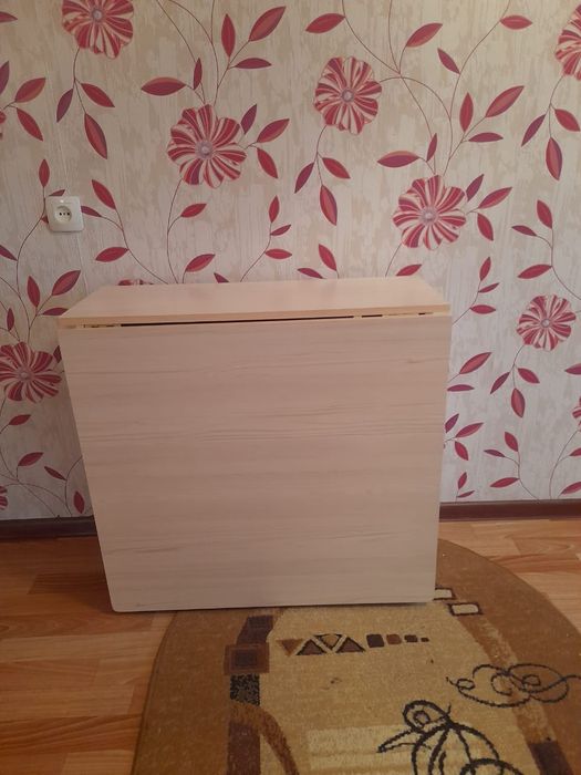 Продам стол раздвижной