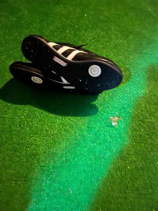 Боксови кожени кецове Адидас