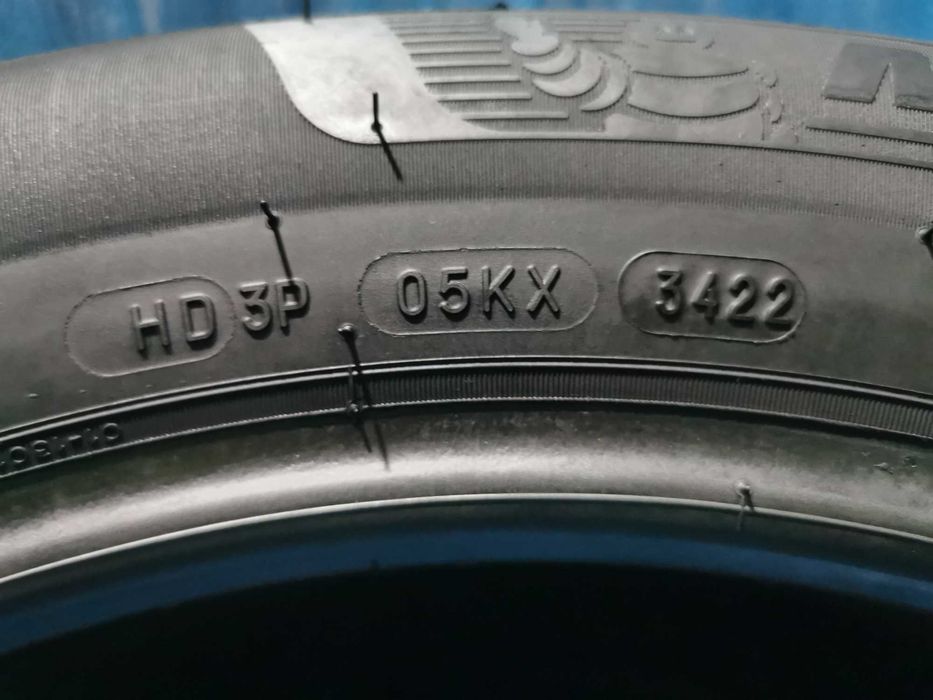 225 55 16 michelin m+s 2 buc