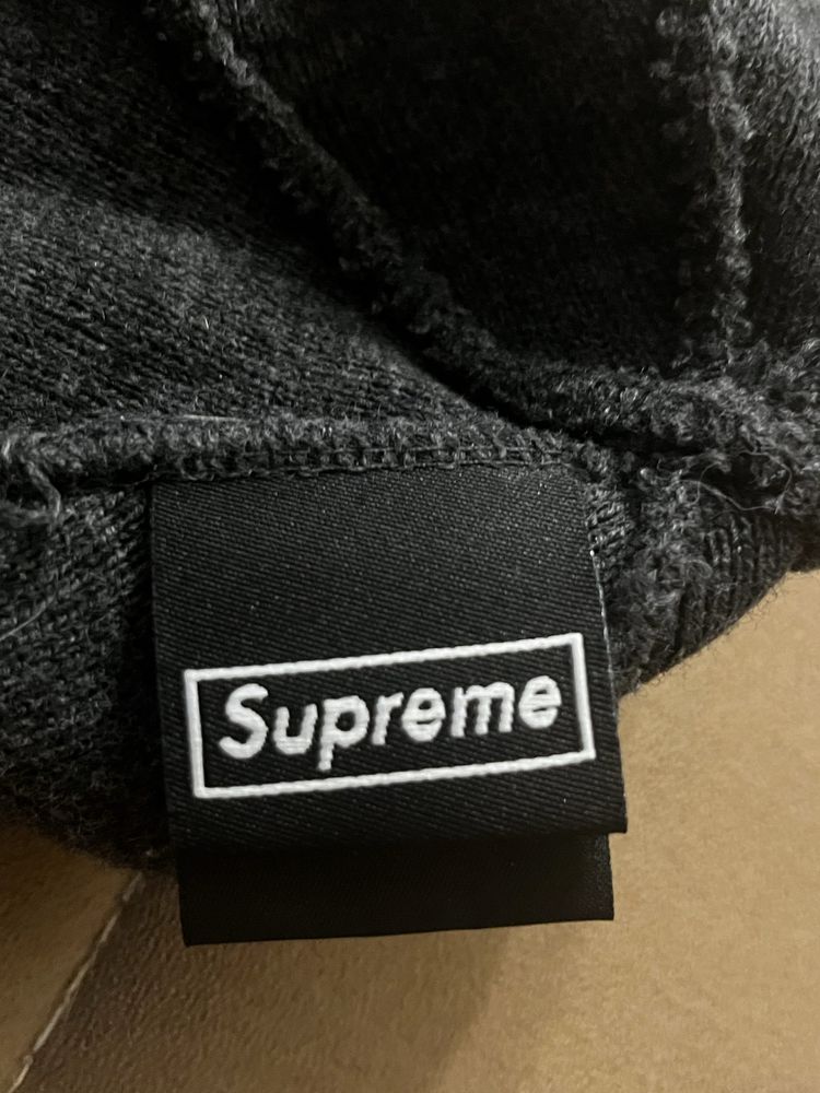 SUPREME x New Era beanie Original