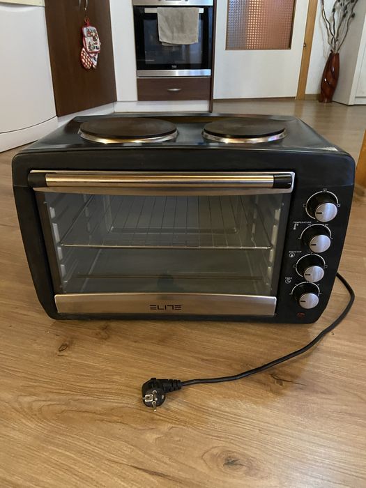 Готварска печка и микро вълнови фурни,хладилник Зил.