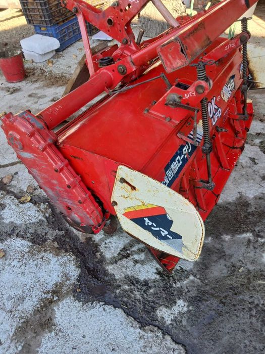 Vând freza agricola