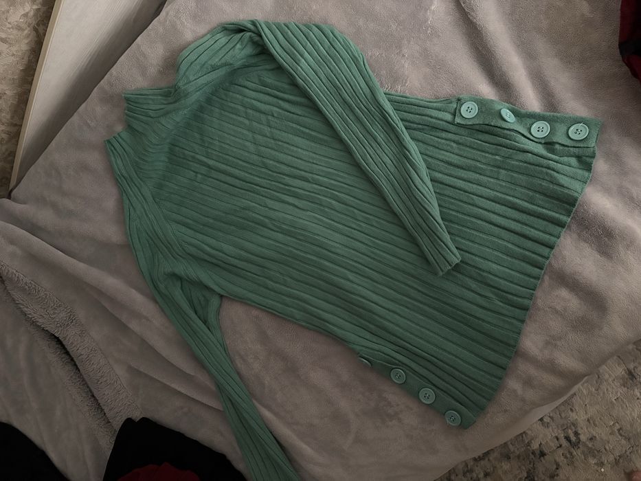 Продаю женские вещи