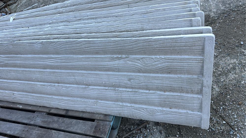 Gard beton placi si stalp