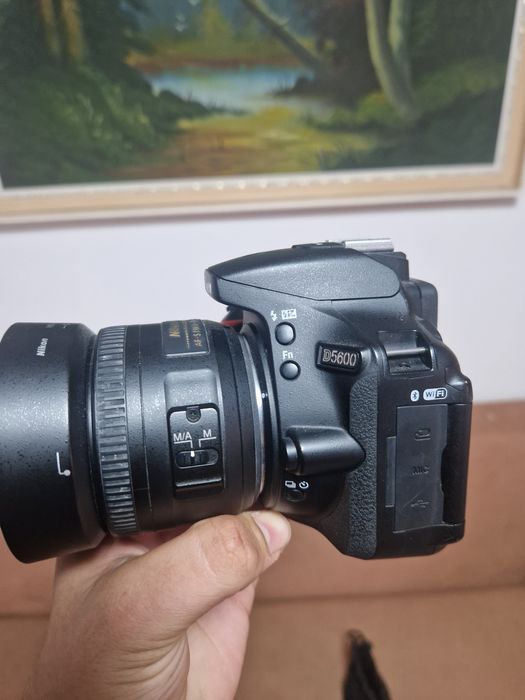 Nikon d5600 18659 cadre, folosit ca back-up.