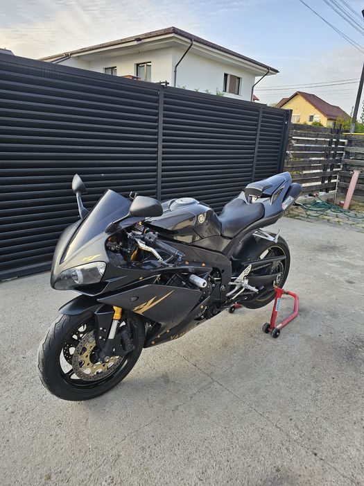 Yamaha R1 RN19 2007