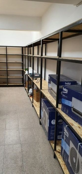 Rafturi metalice pentru comenzi