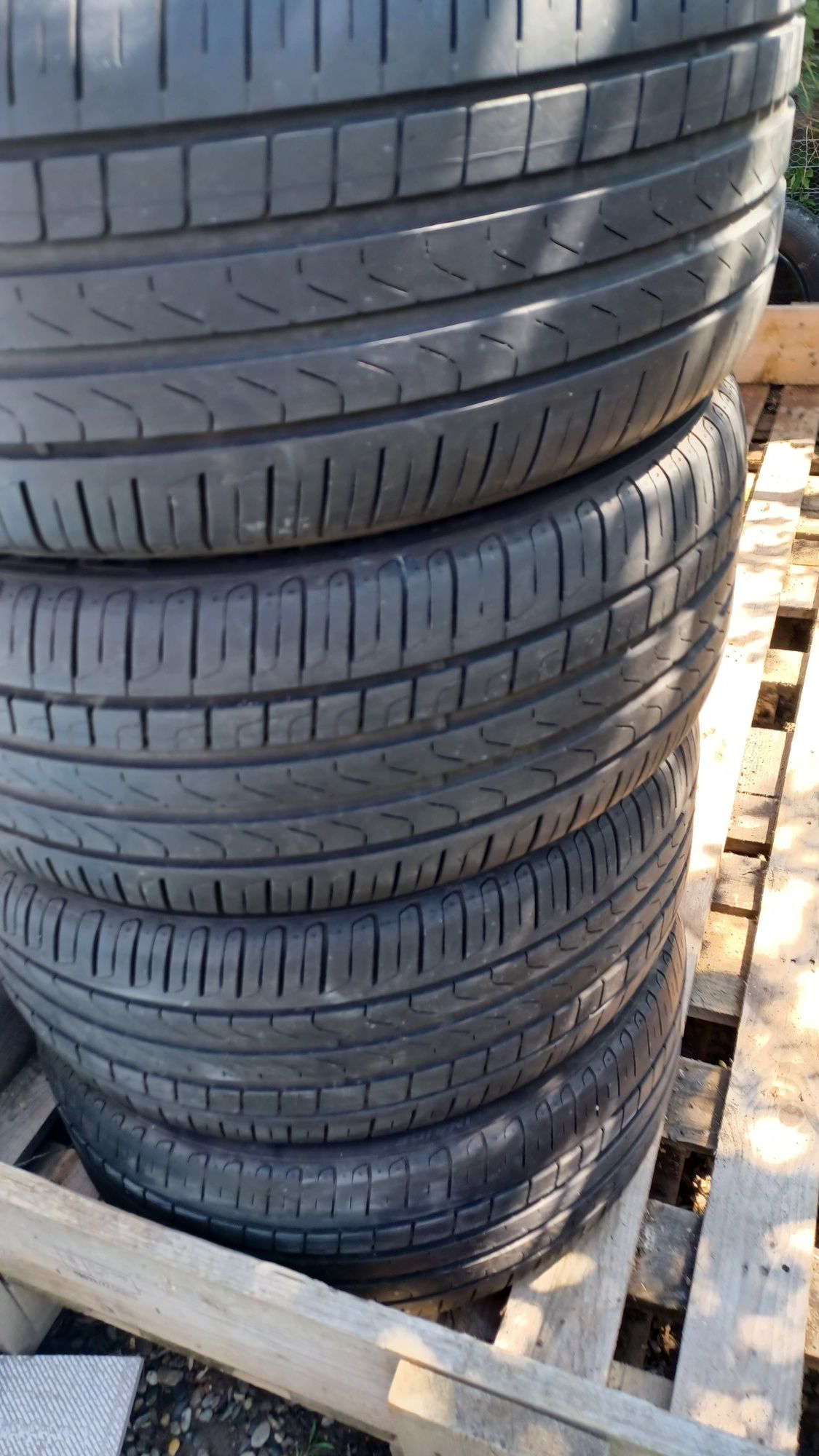 4 buc anvanvelope vara  cu genti 205/65R16 C pt VW  C