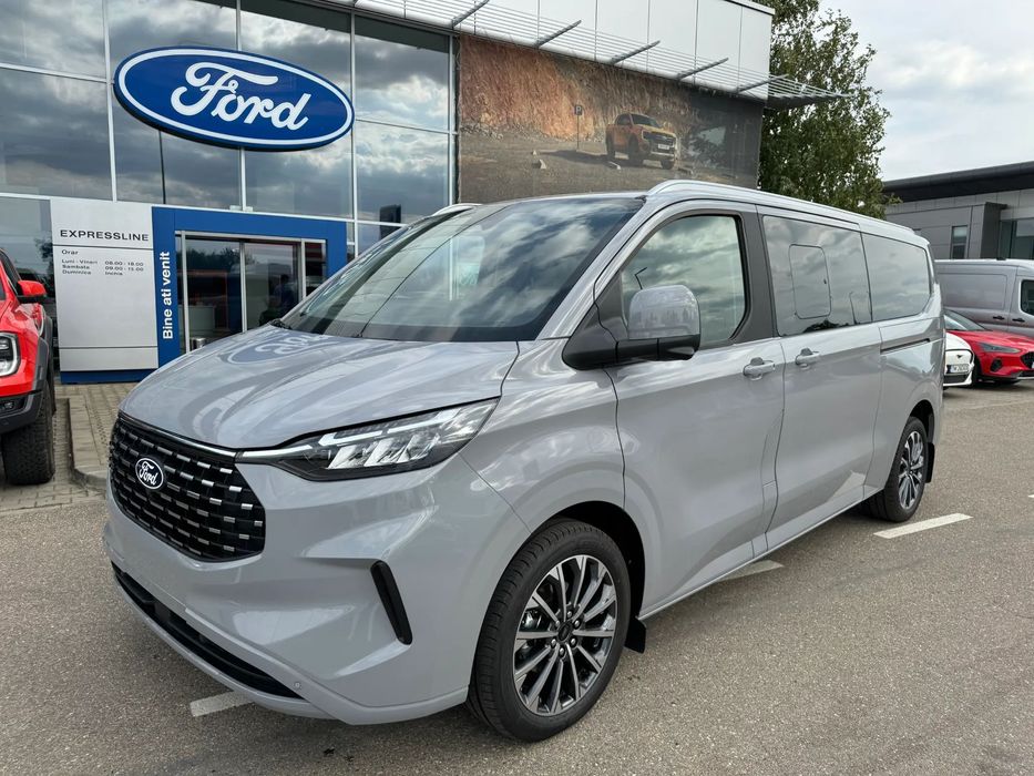 Ford Tourneo Custom Noul Tourneo Custom - Titanium X Editie Premium