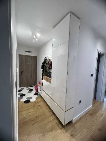 Продава се Тристаен апартамент в Пловдив, Христо Смирненски - 93 кв.м за 1775 €/кв.м - Снимка #4