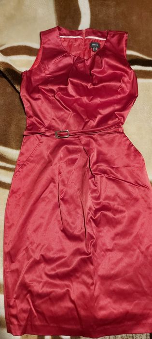 Дамска сатенена рокля на Mexx