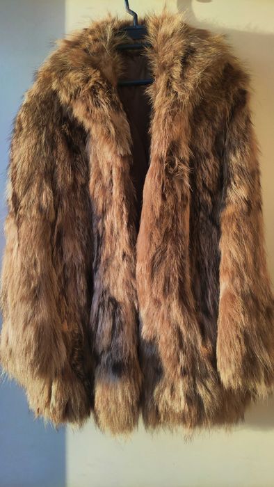 Vand haina de blana naturala, marimea 48.