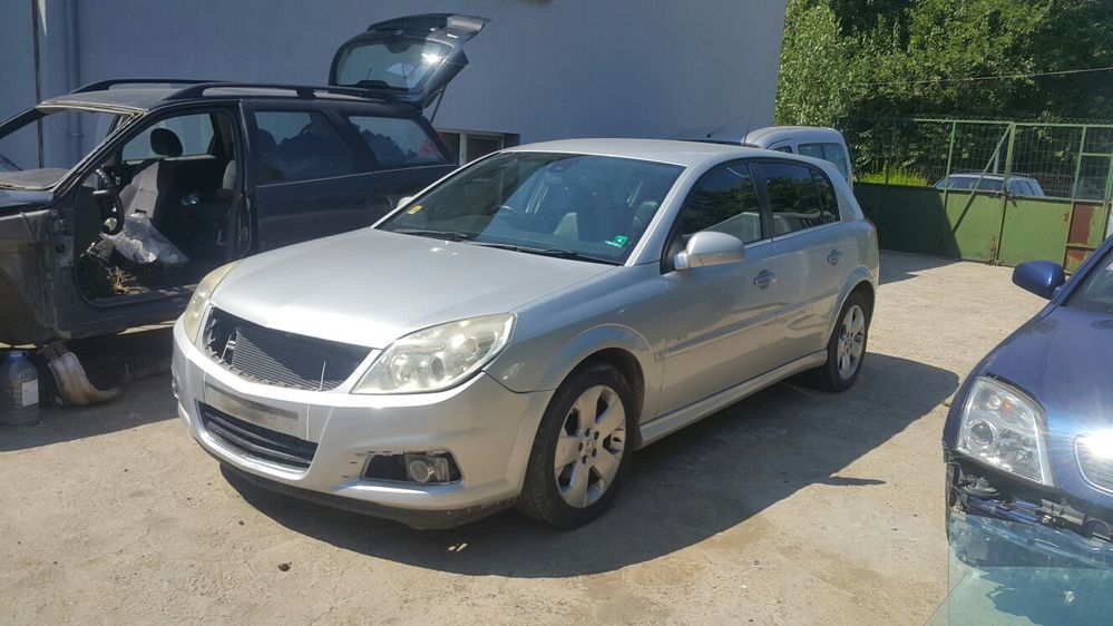 Опел сигнум вектра ц 1.9 150к.с НА ЧАСТИ/Opel signum vectra c 1.9 cdti