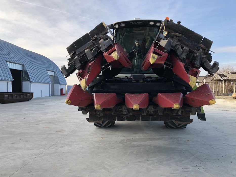 Claas Tucano440 APS