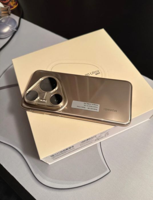 Telefon Huawei Pura 80 Ultra