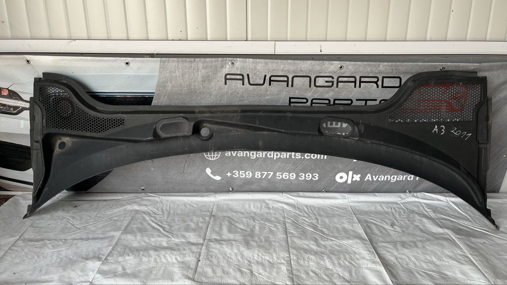 Лайстна под чистачки Audi A3 (2003-2012)