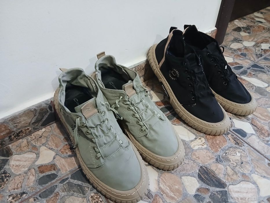 Vand doua perechi pantofi-espadrile sport masura 44 in stare buna