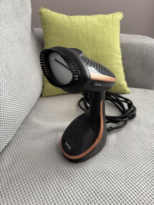 Уред за гладене с пара Tefal