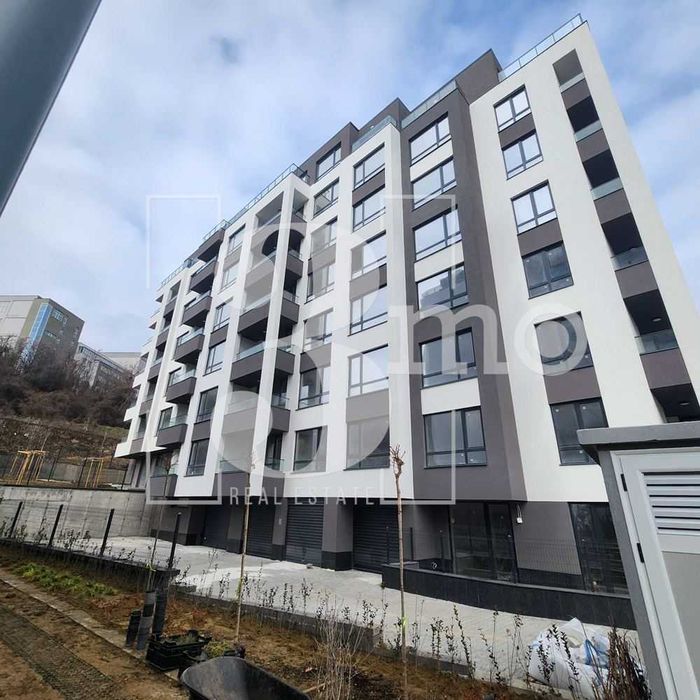 Продава се Тристаен апартамент в София, Дружба 2 - 125 кв.м за 1880 €/кв.м - Снимка #1