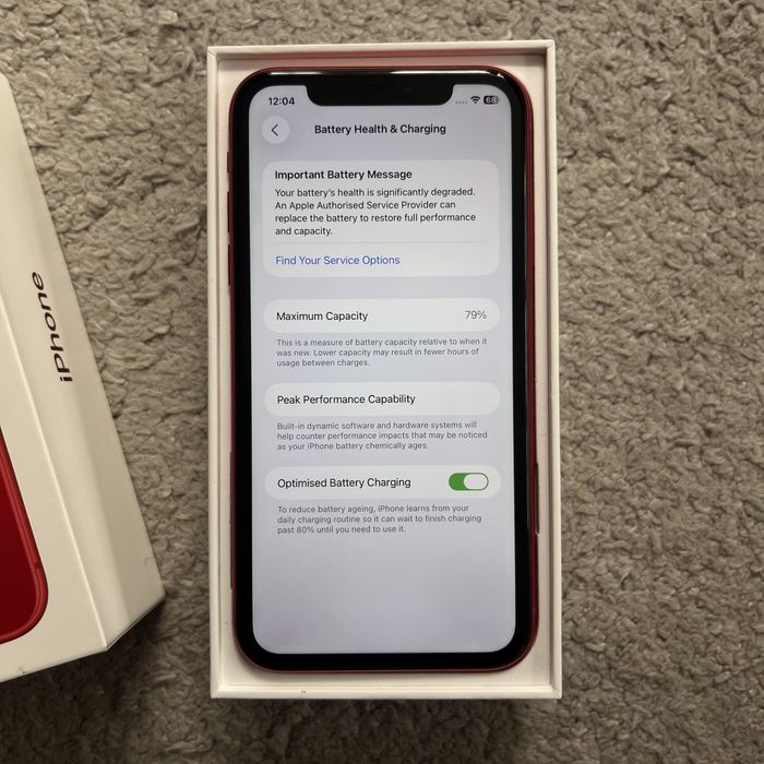iPhone 11 64GB Product red