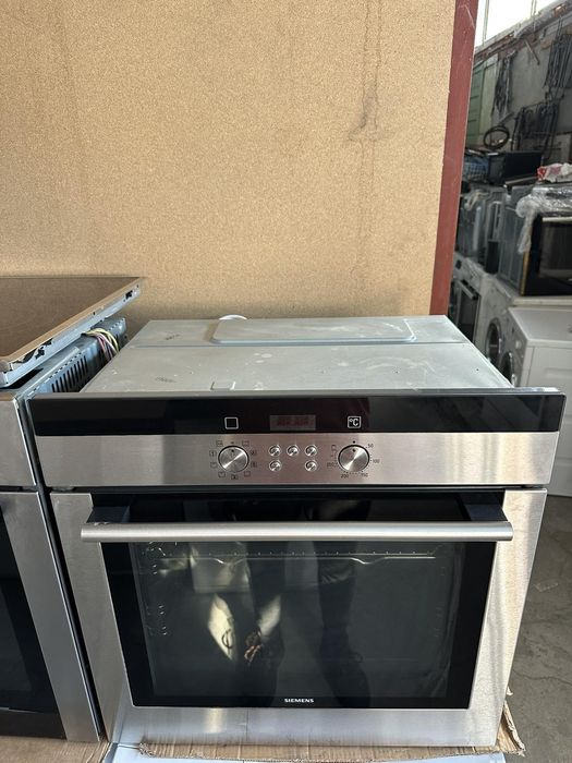 Печка +гаранция. SIEMENS. Керамичен плот. Конвекция.  Доставка в София