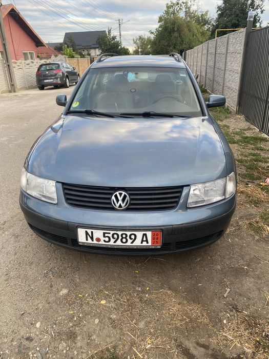 Vand passat  1,9 tdi mai muitr detali in privat