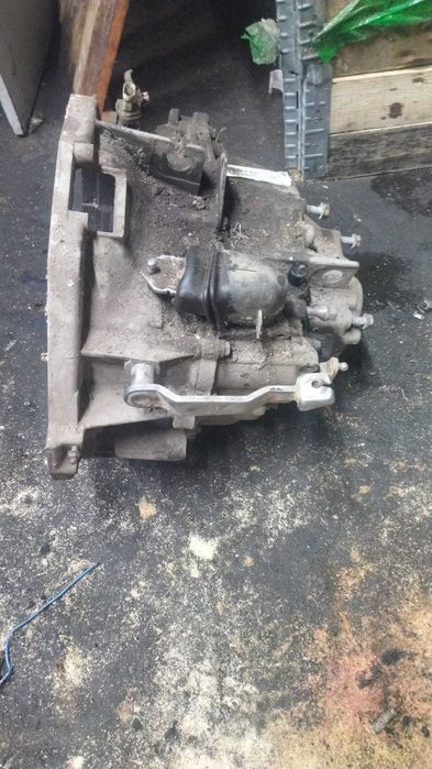 Кпп Renault Laguna B565