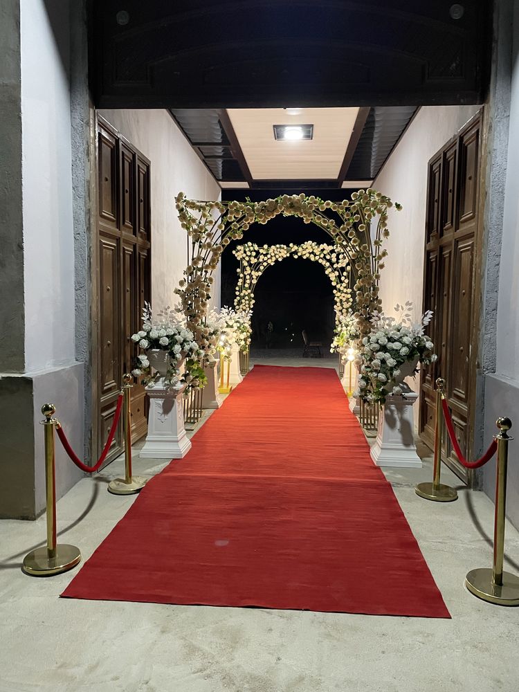 Ofarmileniya decor xizmatlari