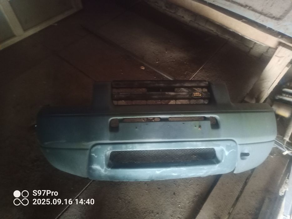 Dezmembrez Land Rover freelander 1