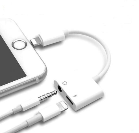 Адаптер / Преходник за Iphone Слушалки от Lightning към 3.5мм Apple