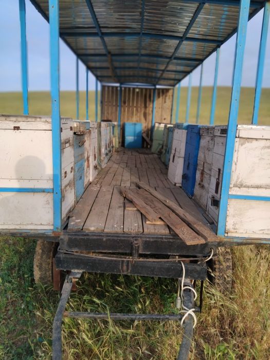 Пчеловодный прицеп