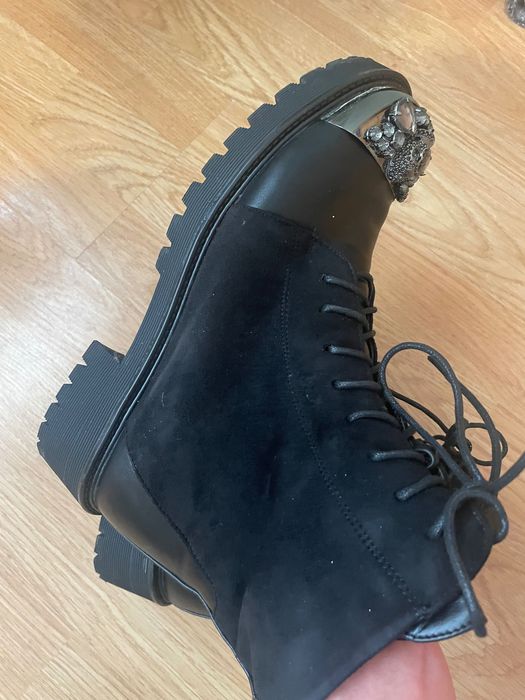 Топли, модерни кубинки.