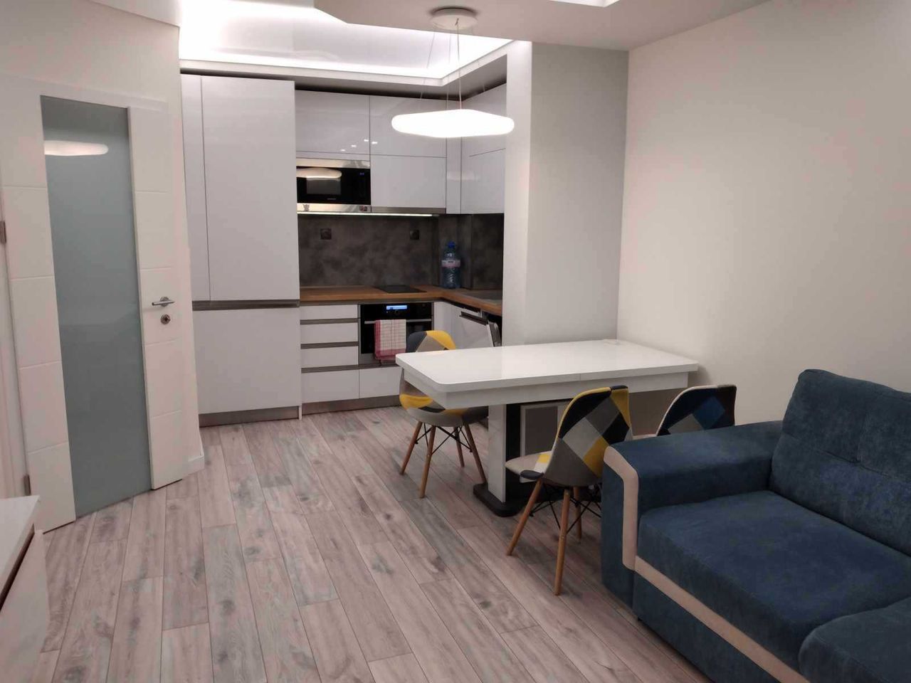 Продава се Двустаен апартамент в Пловдив, Каменица 1 - 66 кв.м за 2122 €/кв.м - Снимка #1