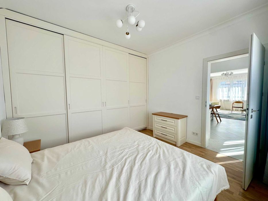 Дава се под наем Четиристаен апартамент в София, Лозенец - 116 кв.м за 2200 € - Снимка #6