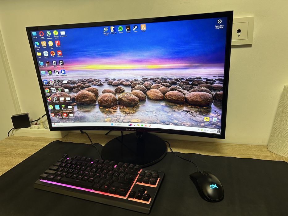 Vand Setup De Gaming Complet