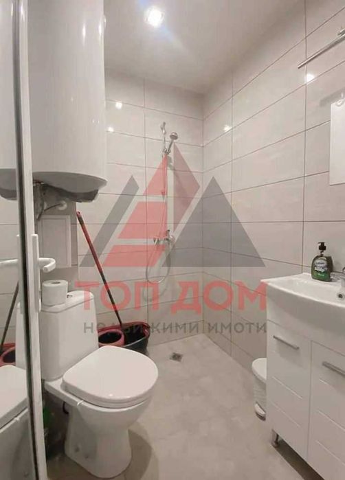 Продава се Двустаен апартамент в Варна, Галата - 67 кв.м за 2538 €/кв.м - Снимка #2